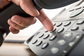 راه اندازی یک خط تلفن برای رفع مشکلات افراد صنفی
